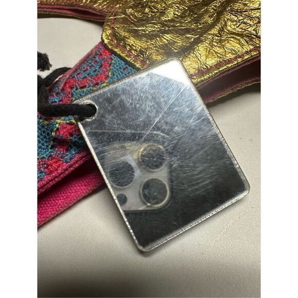 Laurel Burch Colorful Wild Cats Foil Medium Scoop Tote - Picture 12 of 15